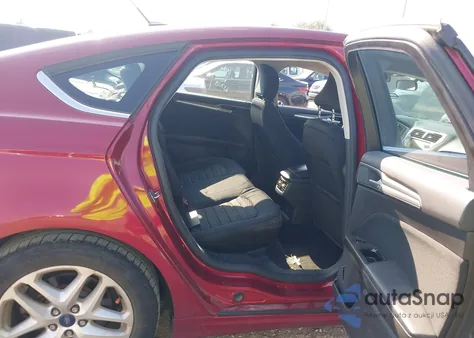 2016 Ford Fusion Se z USA, uszkodzony, nr VIN 1FA6P0HD2G5125887